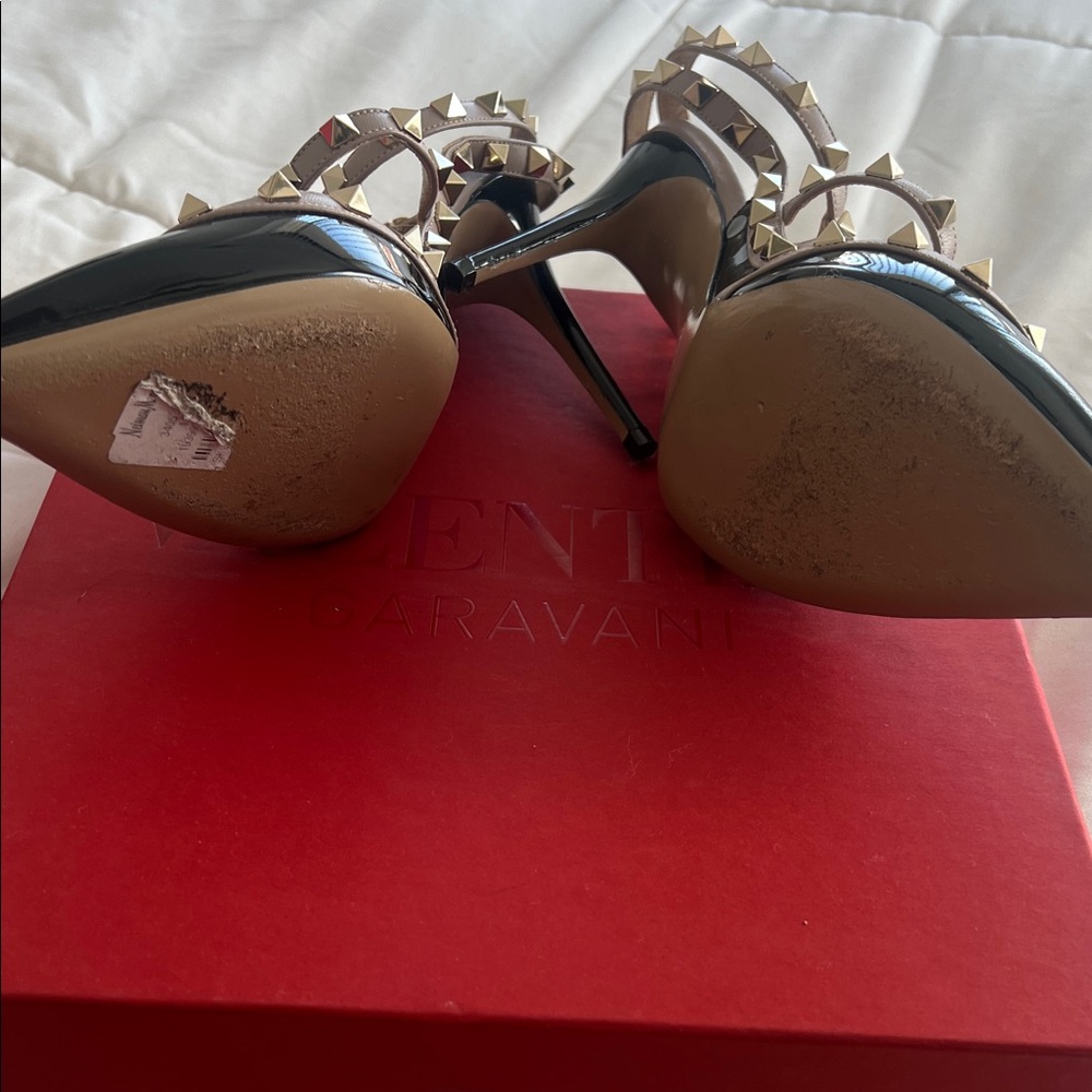 Valentino Black and Cream Studded Heels - Picture 3 of 5
